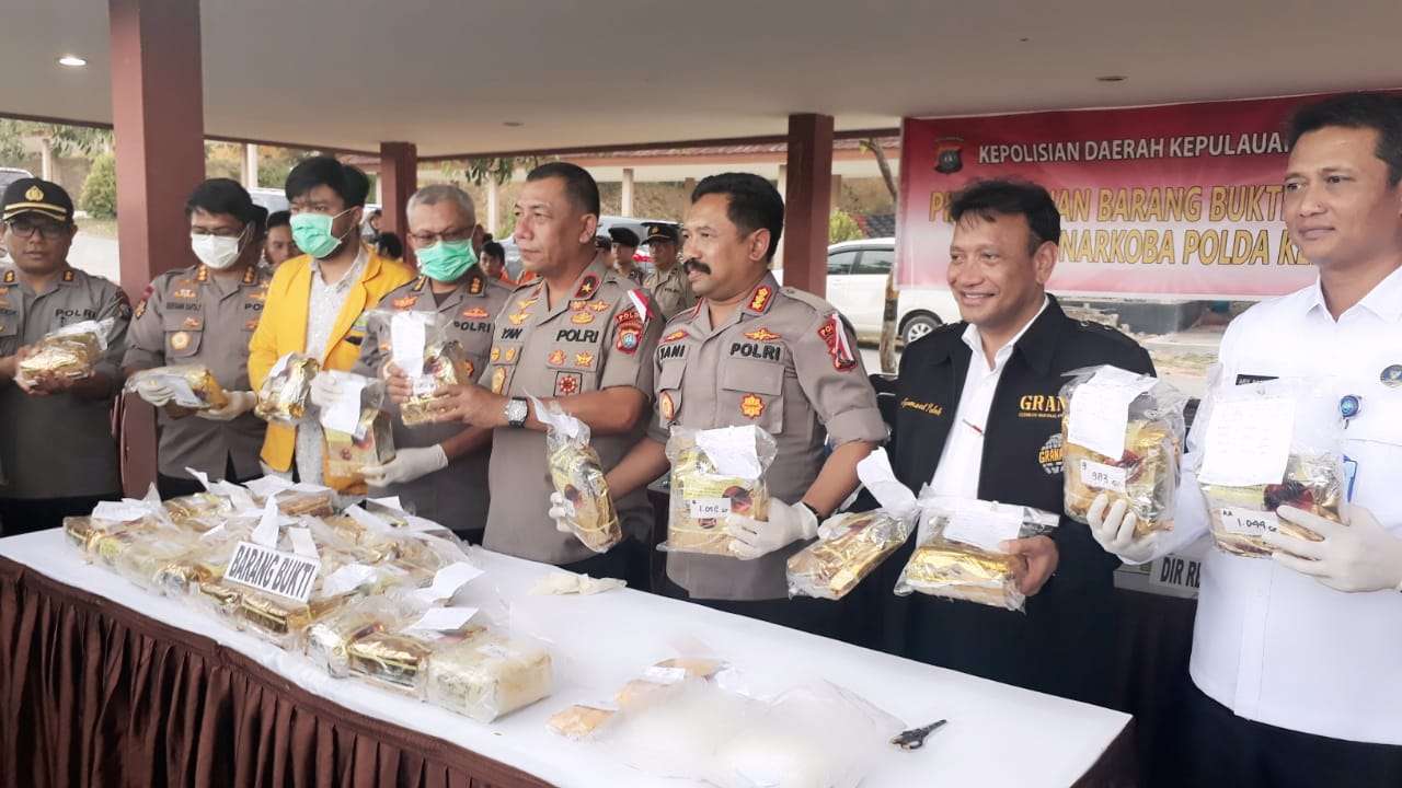 Ditresnarkoba Polda Kepri Musnahkan BB Narkotika Jenis Sabu 32 Kg