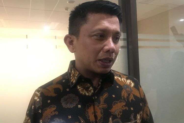 Polisi Sita Dua Mobil Mewah Milik Penipu Putri Arab Saudi Artikel ini telah tayang di Kompas.com dengan judul
