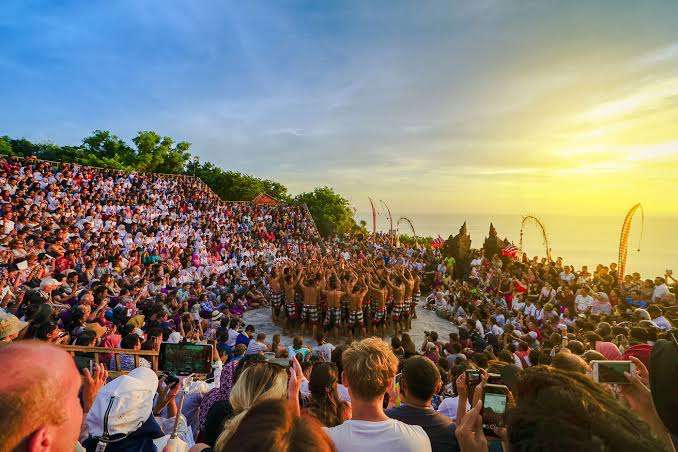 Uluwatu Kecak with Sunset and Dinner